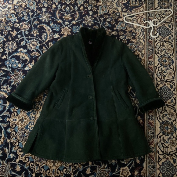 Vintage Green Shearling Coat - Picture 2 of 6